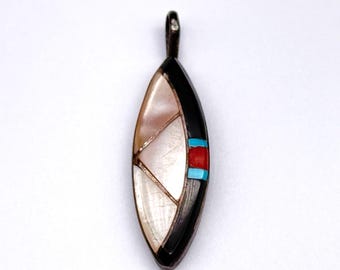 ヴィンテージ ズニ族 ズニトゥーン ターコイズ コーラル インレイ