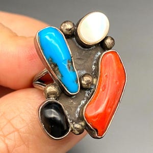 Vintage Navajo Native Turquoise Coral MOP Silver Ring Size 7