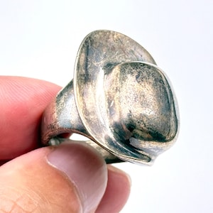 Vintage Modernist Brutalist Abstract Sterling Silver Ring Size 6.25
