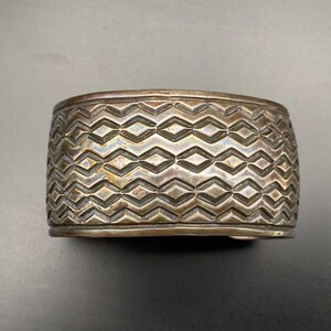 Douglas etsitty - Etsy 日本