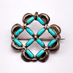 Petite Vintage Zuni Native Turquoise Silver Pin Brooch Pendant
