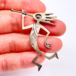 Vintage Southwestern Kokopelli Sterling Silver Brooch Pin