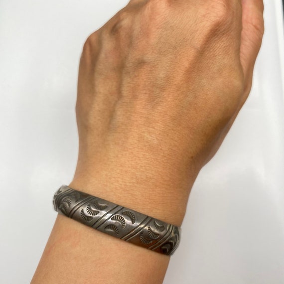 Bracelet Manchette En Argent Sterling Navajo Ancien Signé Avec