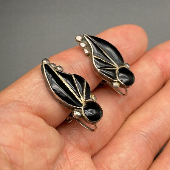 Vintage Zuni Native Jet Inlay Sterling Silver Screw B… - Gem