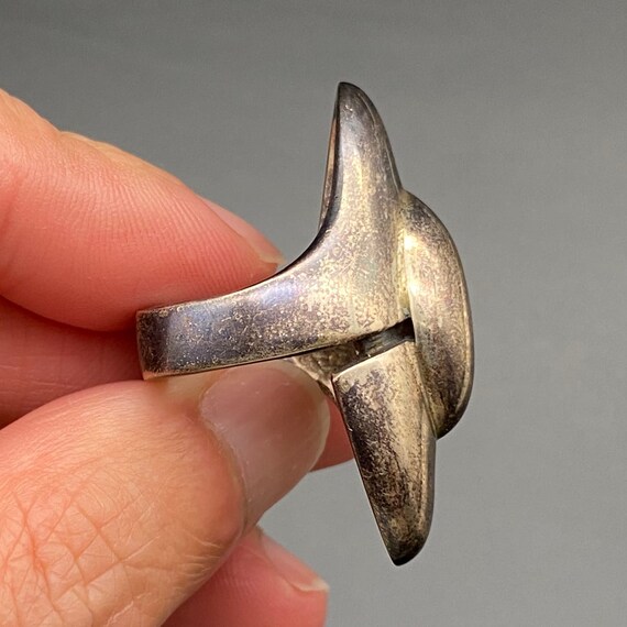 Vintage Modernist Sterling Silver Ring Size 5.25 - image 8