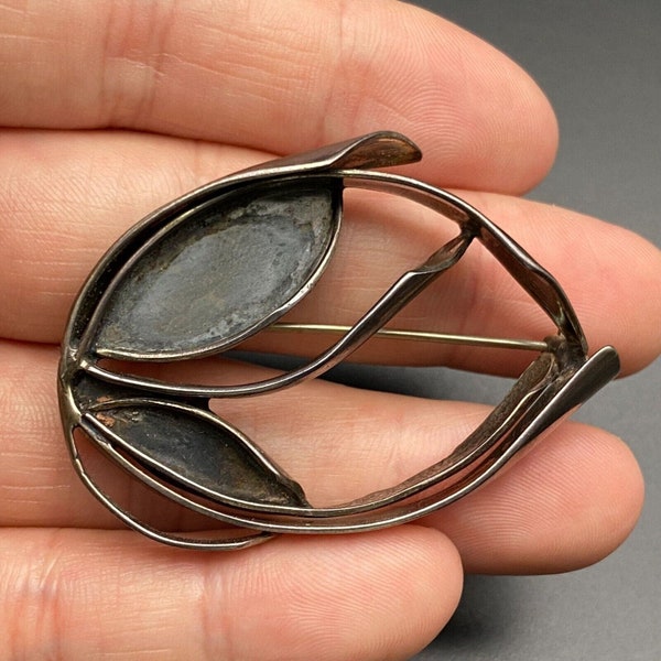 Vintage Modernist Abstract Handwrought Sterling Silver Pin Brooch