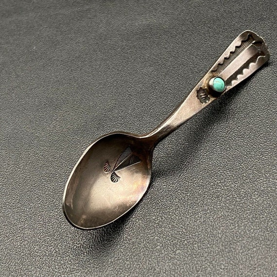 Vintage Navajo Turquoise Spoon Hand Stamped Sterl… - image 4