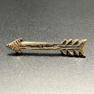 Spilla vintage in argento con freccia lavorata a mano in stile nativo Navajo