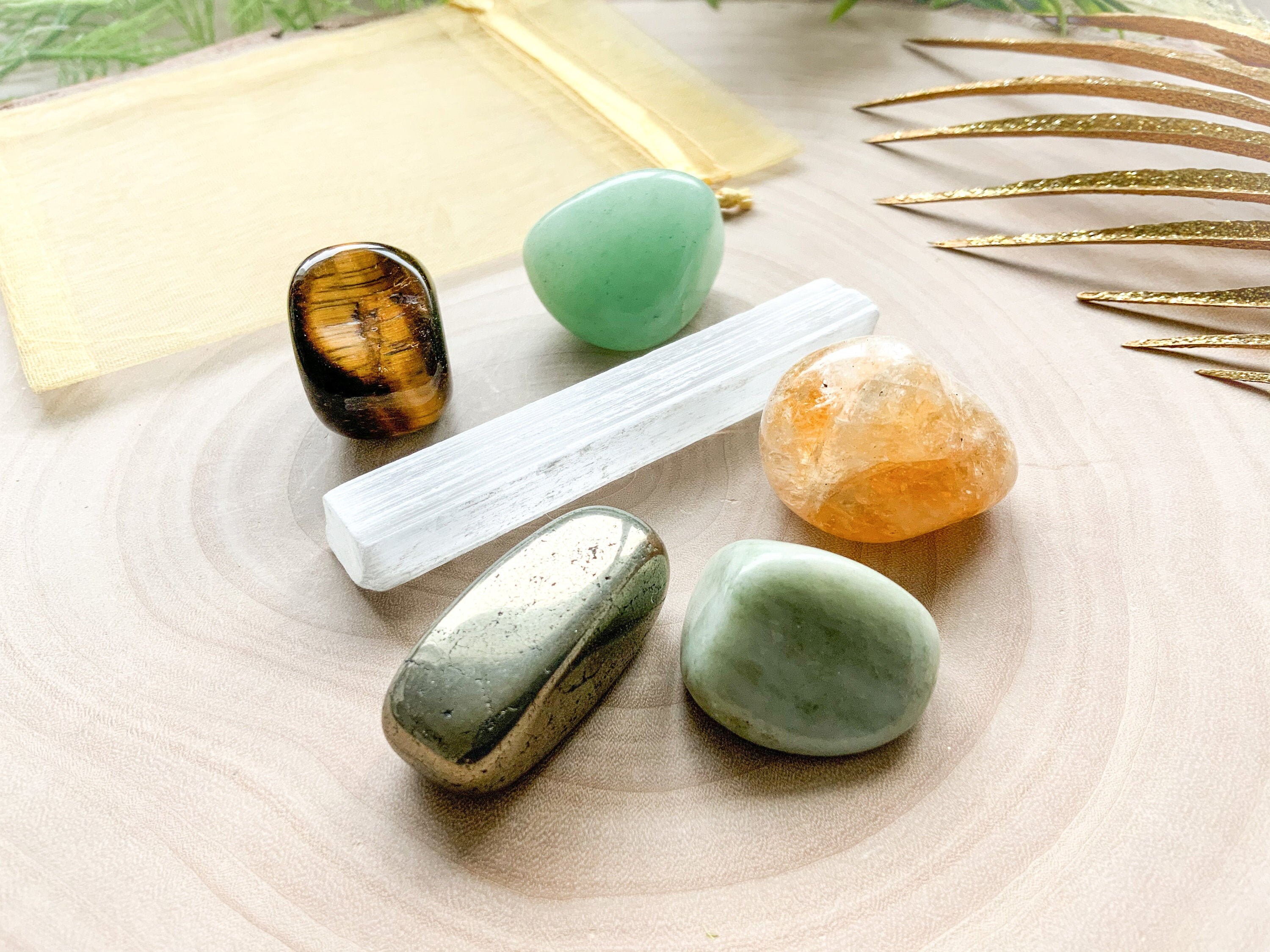 Money crystal set crystals for wealth and money manifestation Etsy