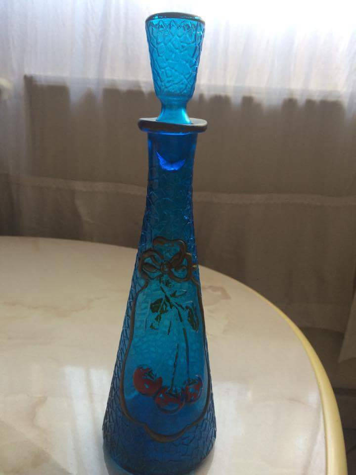 Bouteille de Liqueur Ancienne en Verre