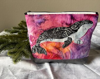 Pink Ombre Medium Gray Whale Zipper Bag - Canvas base