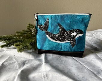 Teal Medium Orca Zipper Bag - Canvas base