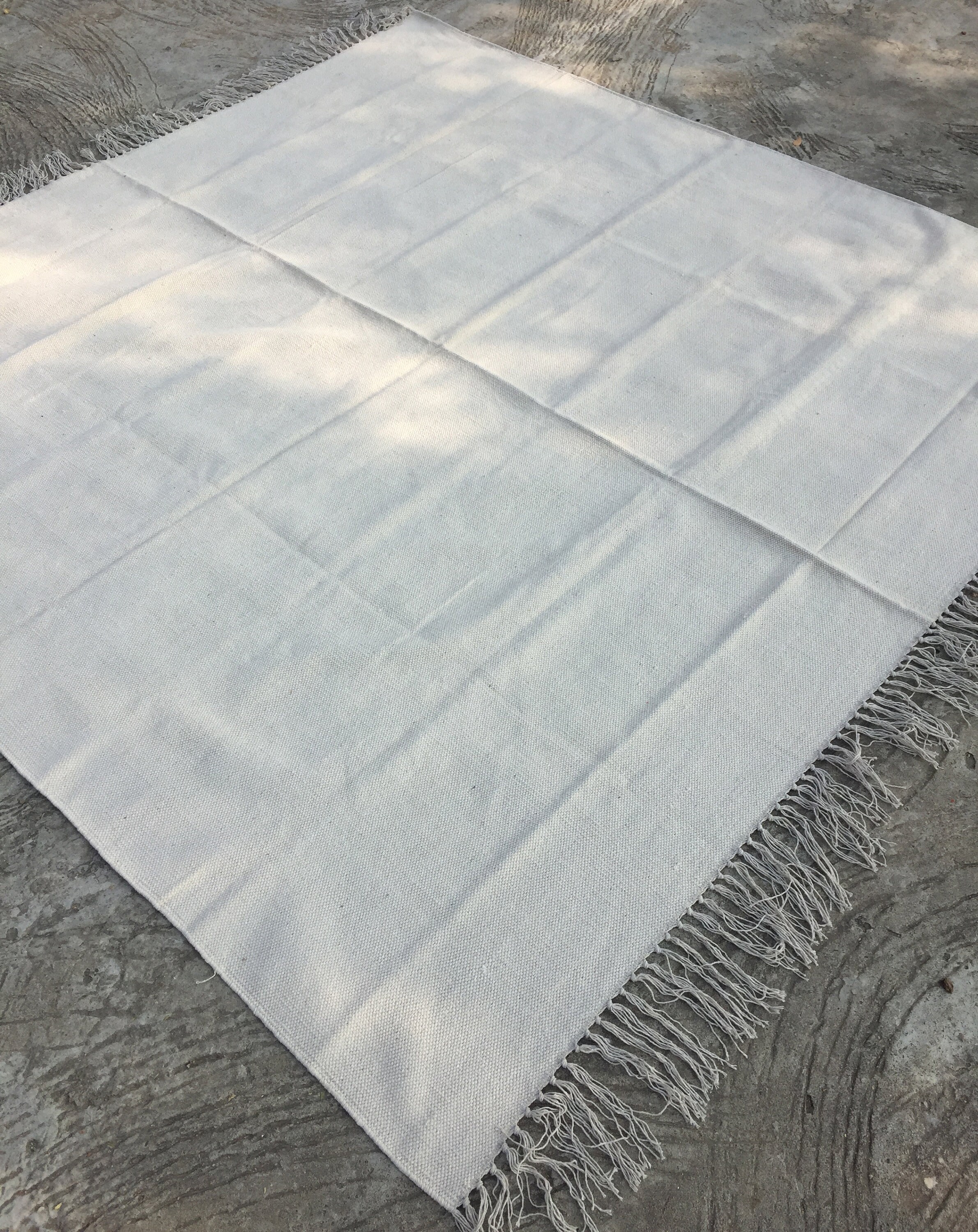 Buy 4x6,5x8,8x10,9x12,10x14,12x15 Solid Rug White Rug Area Rug