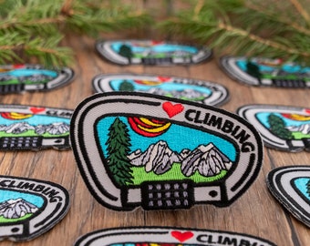 Love Climbing – Carabiner–  Iron-On and/or Sew-On – Colourful Embroidered Patch