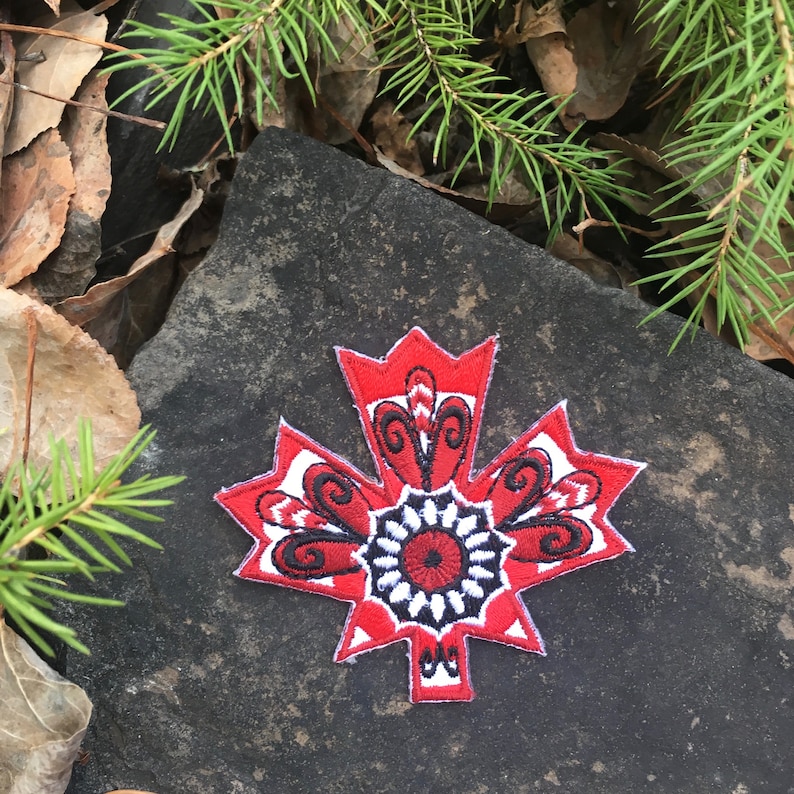 Maple Leaf Patch Canadian Travel Iron-On and/or Sew-On Colourful Embroidered Patch image 2