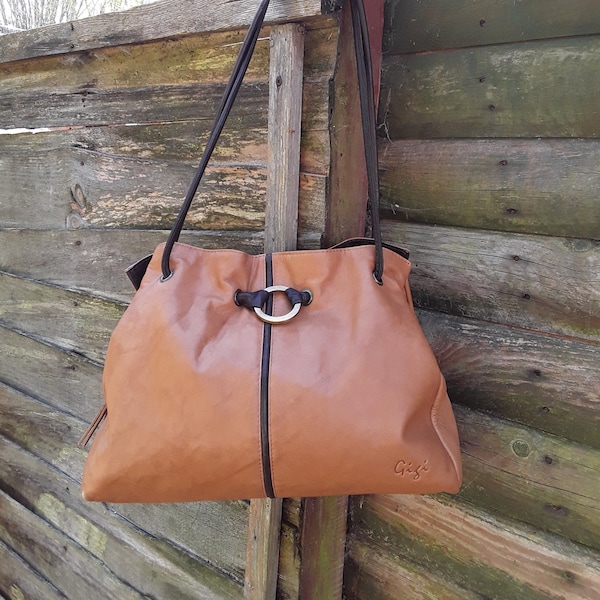 VINTAGE   GIGI leather handbag