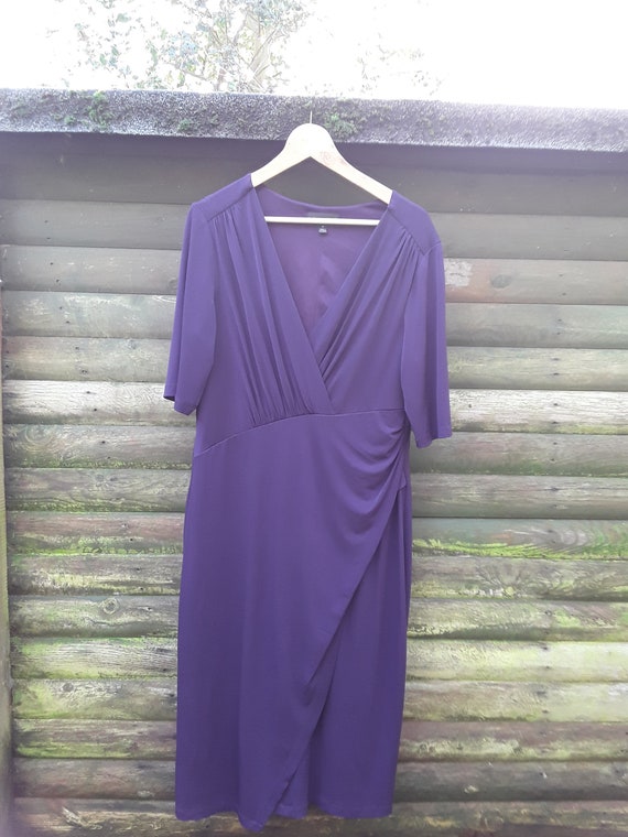 VINTAGE CONNECTED APPAREL elegant purple dress