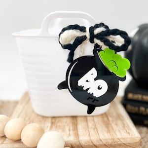 Kessel-Halloween-Korb-Tag, Boo-Korb, Halloween-Eimer, personalisierter Korb-Tag, Kinder-Halloween-Korb,
