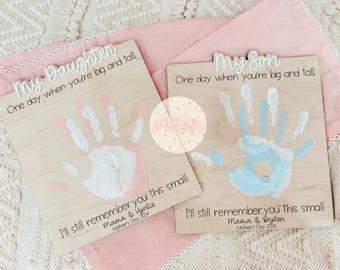 Mommy and Me Handprint Sign, Mother's Day, Kids Milestones, Handprint Sign, Crafts for Kids, Kids Keepsake, Gifts for Mom