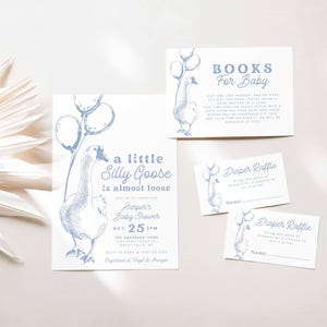 Silly Goose babyshower uitnodigingsbundel set jongen, met de hand getekend modern, stoffige blauwe gans los, luierloterij en boekkaart, HPS50