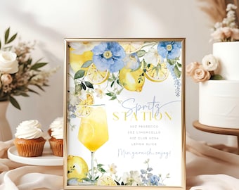 Bewerkbaar Lemon Spritz Station Bar-bord, blauwe mediterrane limoncello spritz, Ciao Baby, citrusblauwe bloemen, Italiaans bambino-canvabestand, HPS604