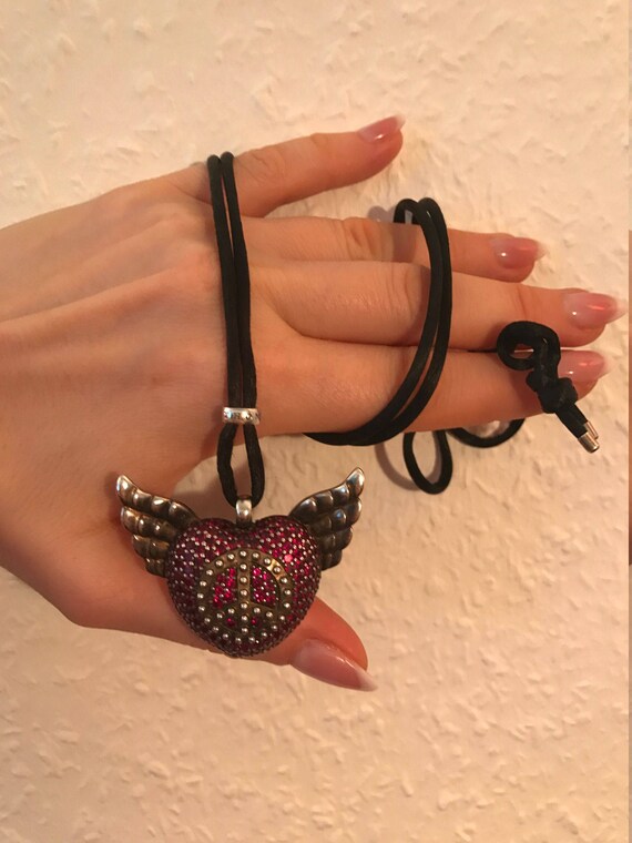 thomas sabo winged heart pendant
