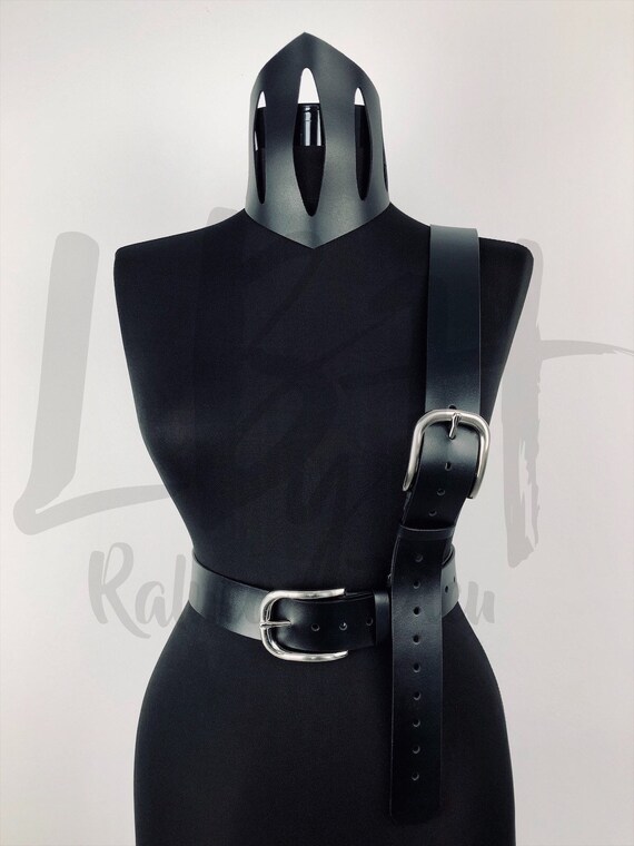 Fashionable Black Over-Shoulder Strap Belt