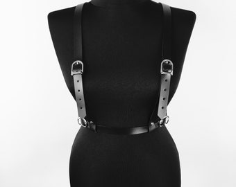 Versatile Black Leather Belt with Braces