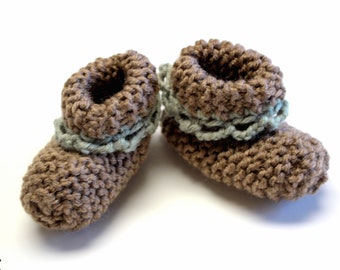 Green and Brown Baby Shoes, Baby Sock, Baby Booties, Great Stocking Stuffers for Baby's First Christmas, Baby Shower Gift Ideas, Crochet