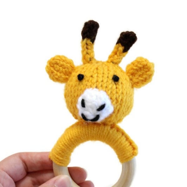 Crochet Giraffe Rattle, Soft Rattles with Wooden Ring, Jingling Soft Baby Toy, Newborn Baby Shower Gift Idea, Safari Wild Zoo Animals