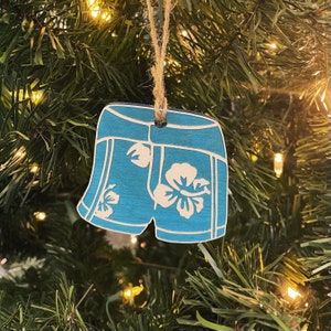 Wooden Christmas Ornament, Hawaiian Shorts, Hawaii Ornament, Board Shorts Ornament, Beach Shorts