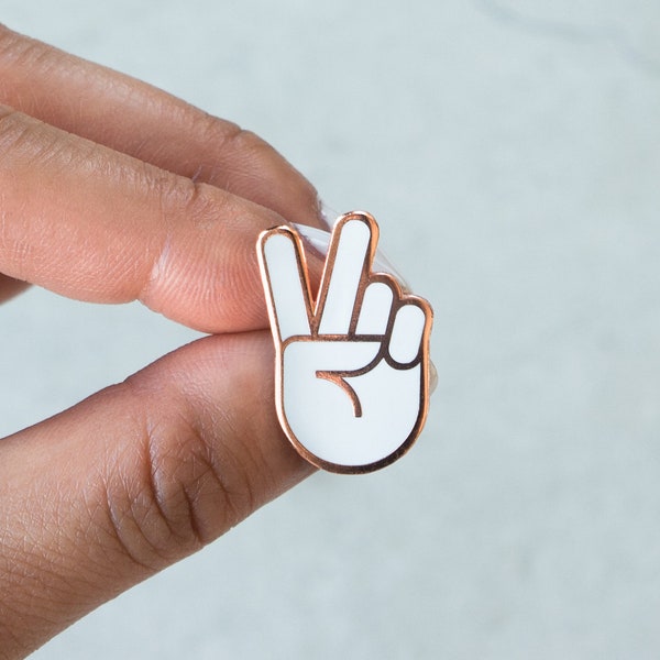 Peace Enamel Lapel Pin // white / copper / hard enamel / cloisonne pin / emoji / peace sign