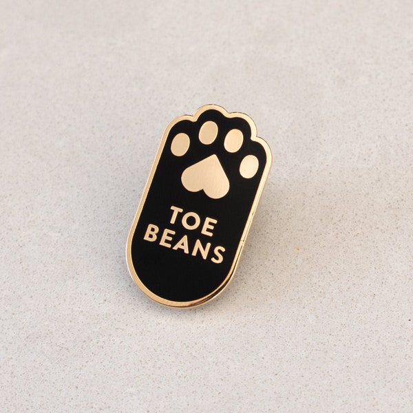 Toe Beans Enamel Cat Pin // gold / copper / hard enamel pin / cloisonne pin / black cat paws / white cat pin