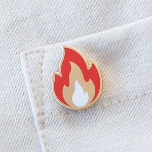 Flame Enamel Lapel Pin // Gold / Lit / Fire / Flame Emoji / - Etsy
