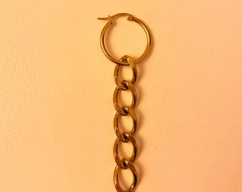 Single baby chain earring