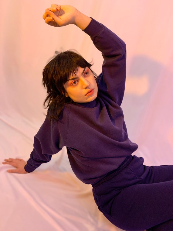 Faded navy 80’s sweatshirt