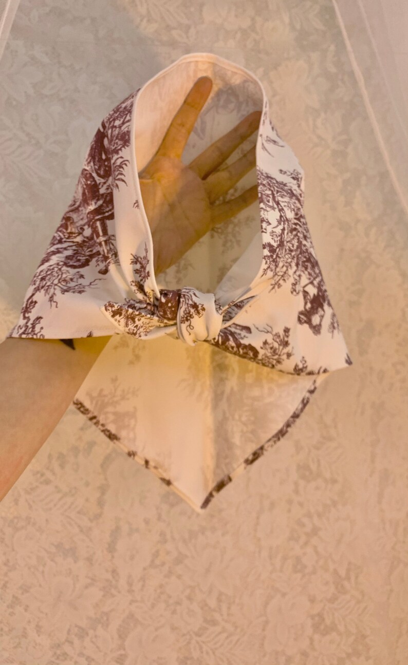 French country handmade triangle scarf image 3