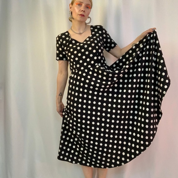 Sweetheart polka dot dress - image 2