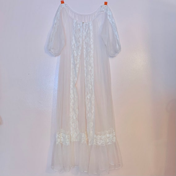 Sheer balloon sleeve lace bed jacket - image 5