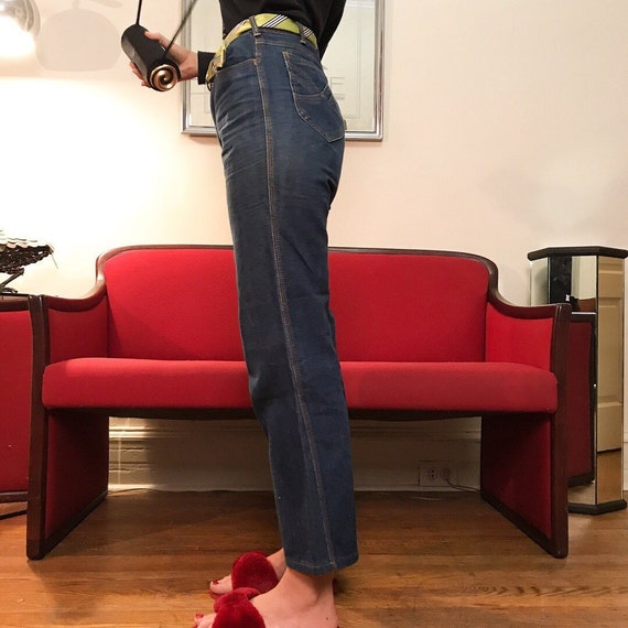 Contrast stitch cropped jeans, by French denim bra