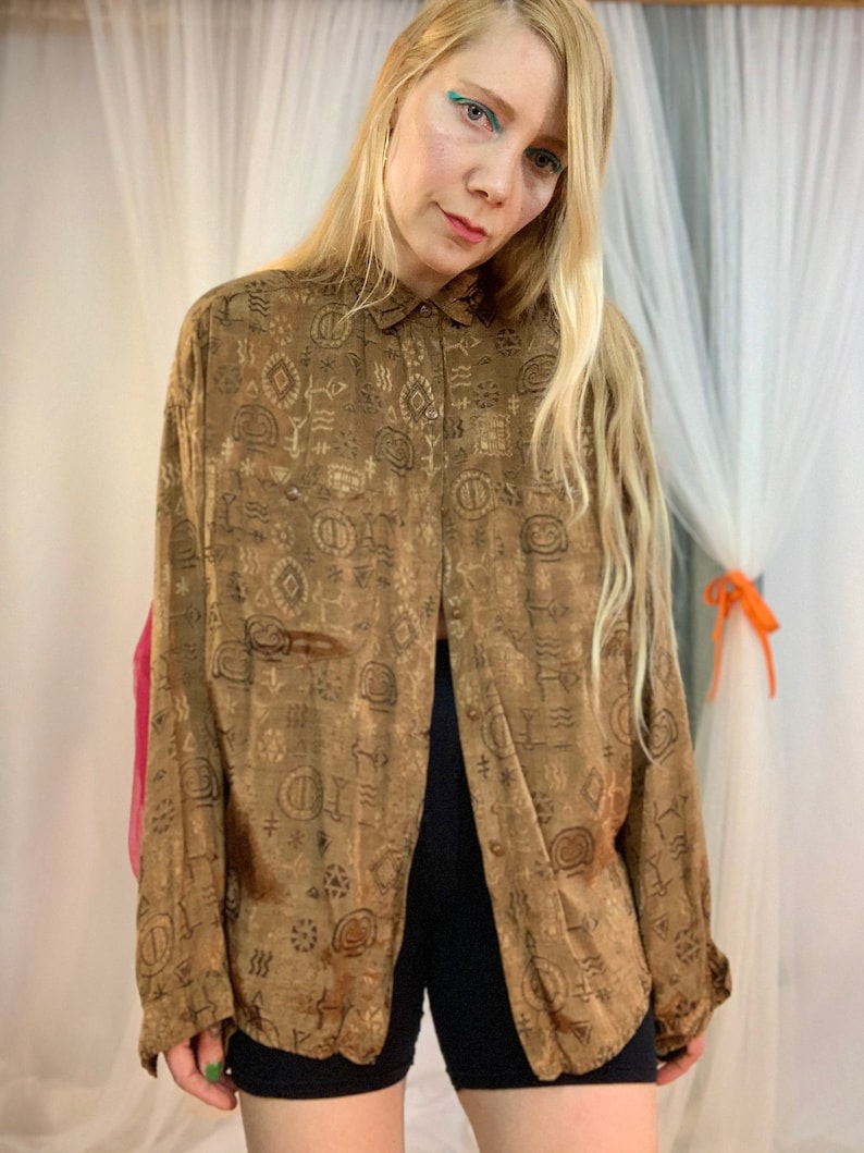 80\u2019s rayon jacquard open back button down