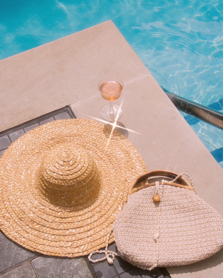 Straw + Seashell Straw Bag - Etsy Massini Women\'s Straw Shoulder Bag Handbag Natural Seashell main image 0