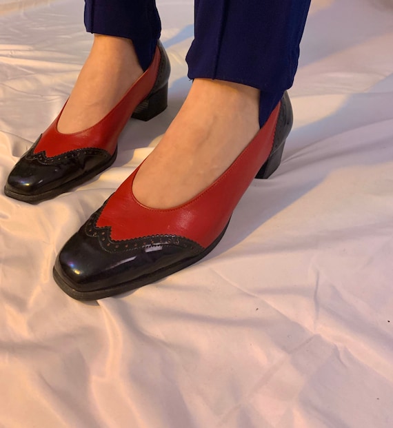 Patent wingtip brogue block heels - image 5