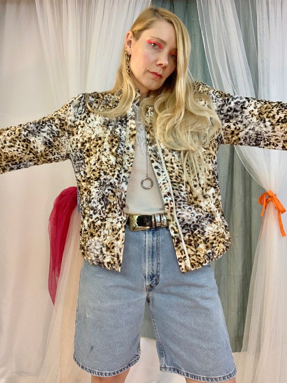 Scrunch satin leopard print bomber