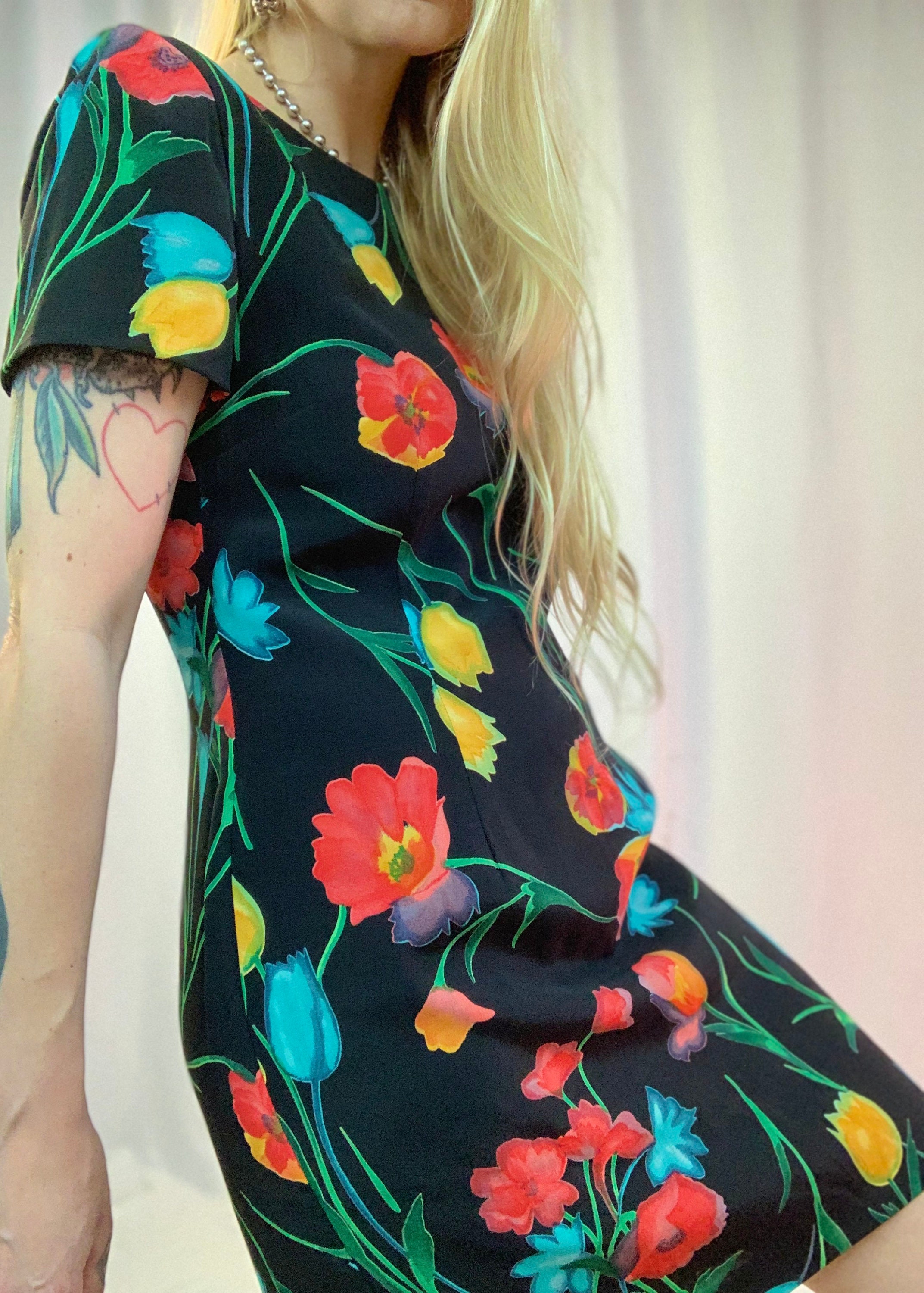 90s floral mini dress 90s Floral Mini Dress