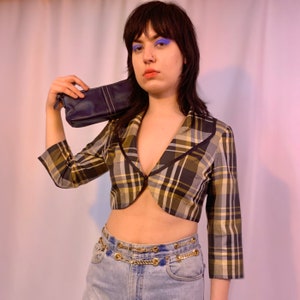 Contrast stitch baguette bag