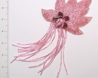 PRETTY PINK Beaded Sequin Applique Embroidery Flower Lily Star Pin Badge Brooch PRETTY PINK Beaded Sequin Applique Embroidery Flower Lily Star Pin Badge Brooch