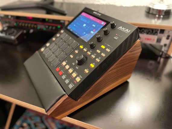 AKAI MPC ONE Custom Stand - Etsy Canada