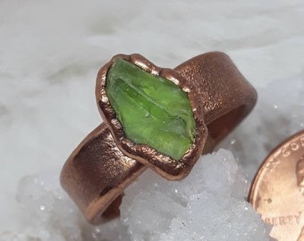 Size 10 Raw Peridot Copper Electroformed Ring | Rough Peridot Ring | Copper Electroformed Peridot | August Birthstone Ring | Copper Jewelry