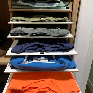 CASSETTO MODULARE PER T-SHIRT – Legno massello di faggio con vassoio in melamina – Cassetto portaoggetti per indumenti – Ideale per articoli di stoccaggio domestico